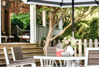 From Grimy to Gleaming: Deep Cleaning Your Outdoor Glass Dining Table