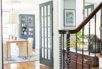 Foyer Fusion: Classic Charm Meets Modern Edge
