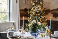 Festive Dining: White and Blue Christmas Inspiration