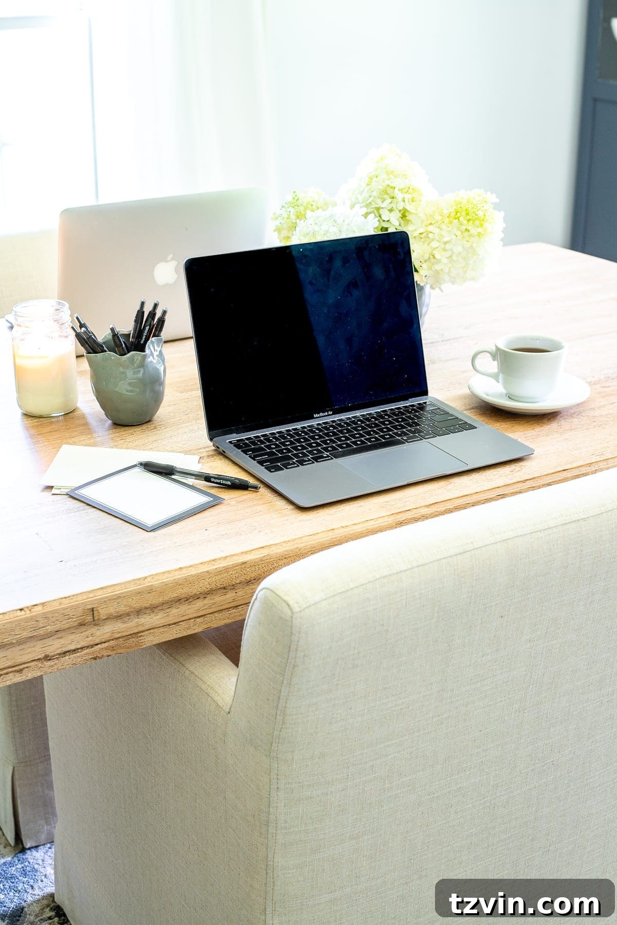 Your Gateway to Blogging 8 computer on desk - how to start a blog