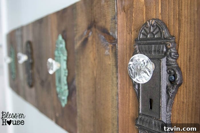 DIY Antique Door Knob Towel Rack | Bless'er House