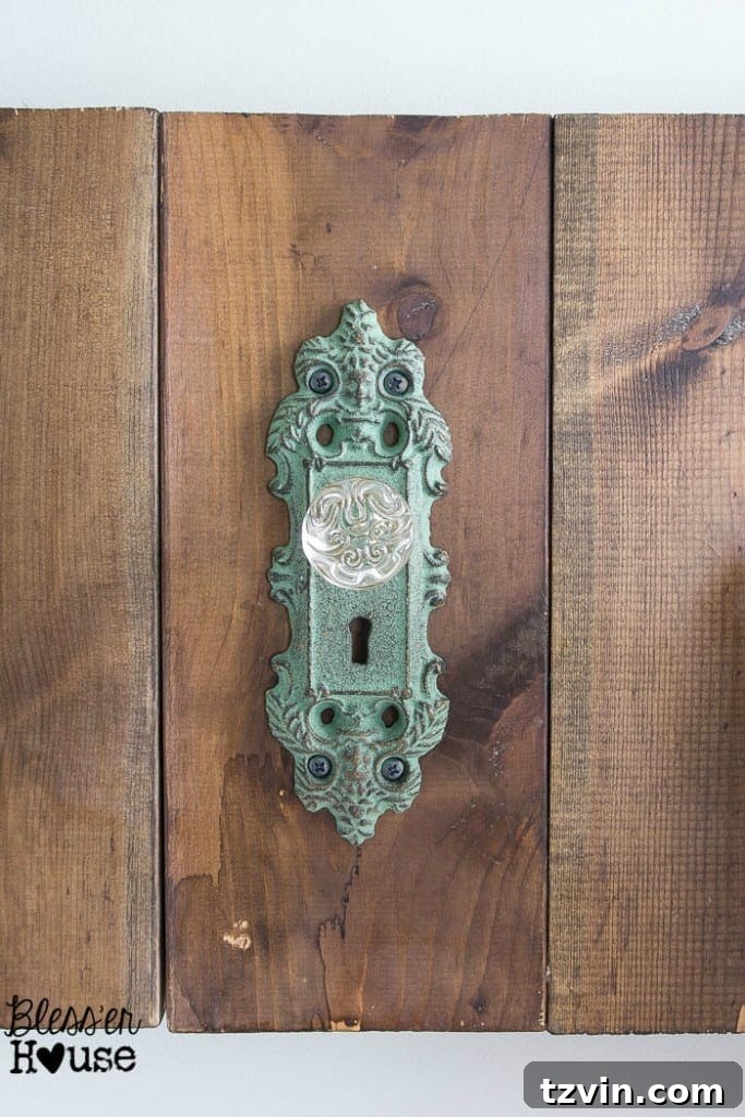 DIY Antique Door Knob Towel Rack | Bless'er House
