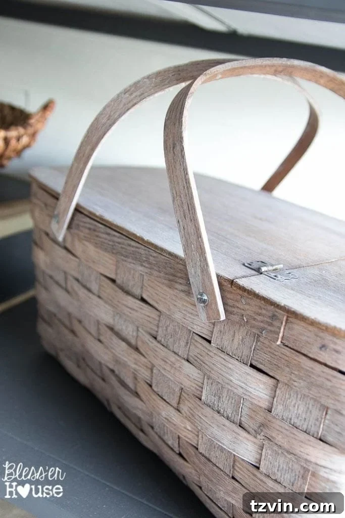 Foyer Transformation: Console Table Refresh 12 Storage Basket