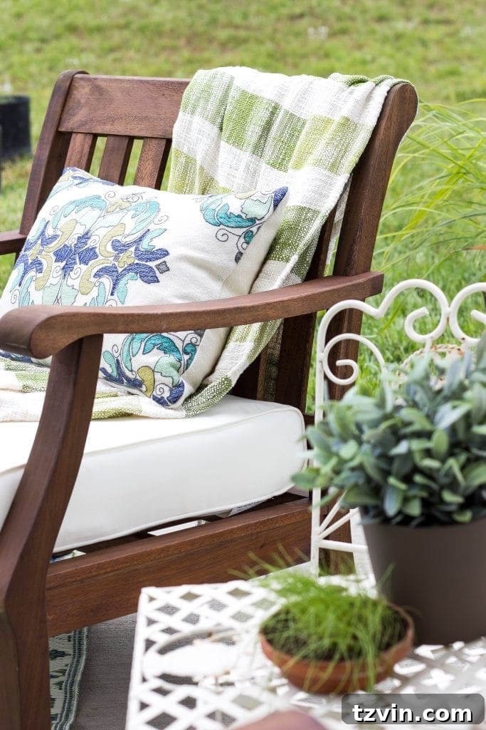 How to Decorate a Small Patio | blesserhouse.com - Utilize a small patio space with chairs at each corner and a fire pit in the middle for function and entertainment. Add outdoor string lights for a cozy ambience.
