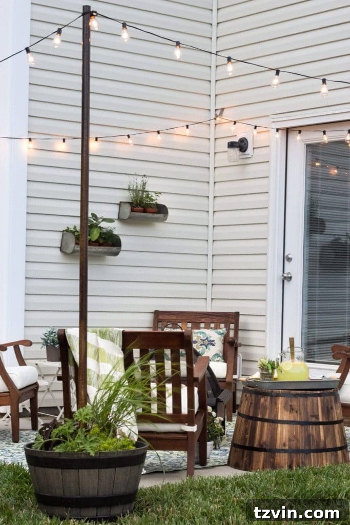 Damage-Free Ways to Hang Decor on Siding 8 How to Hang Decor on Siding With No Damage | blesserhouse.com - Good tip for making outdoor siding look not so naked!