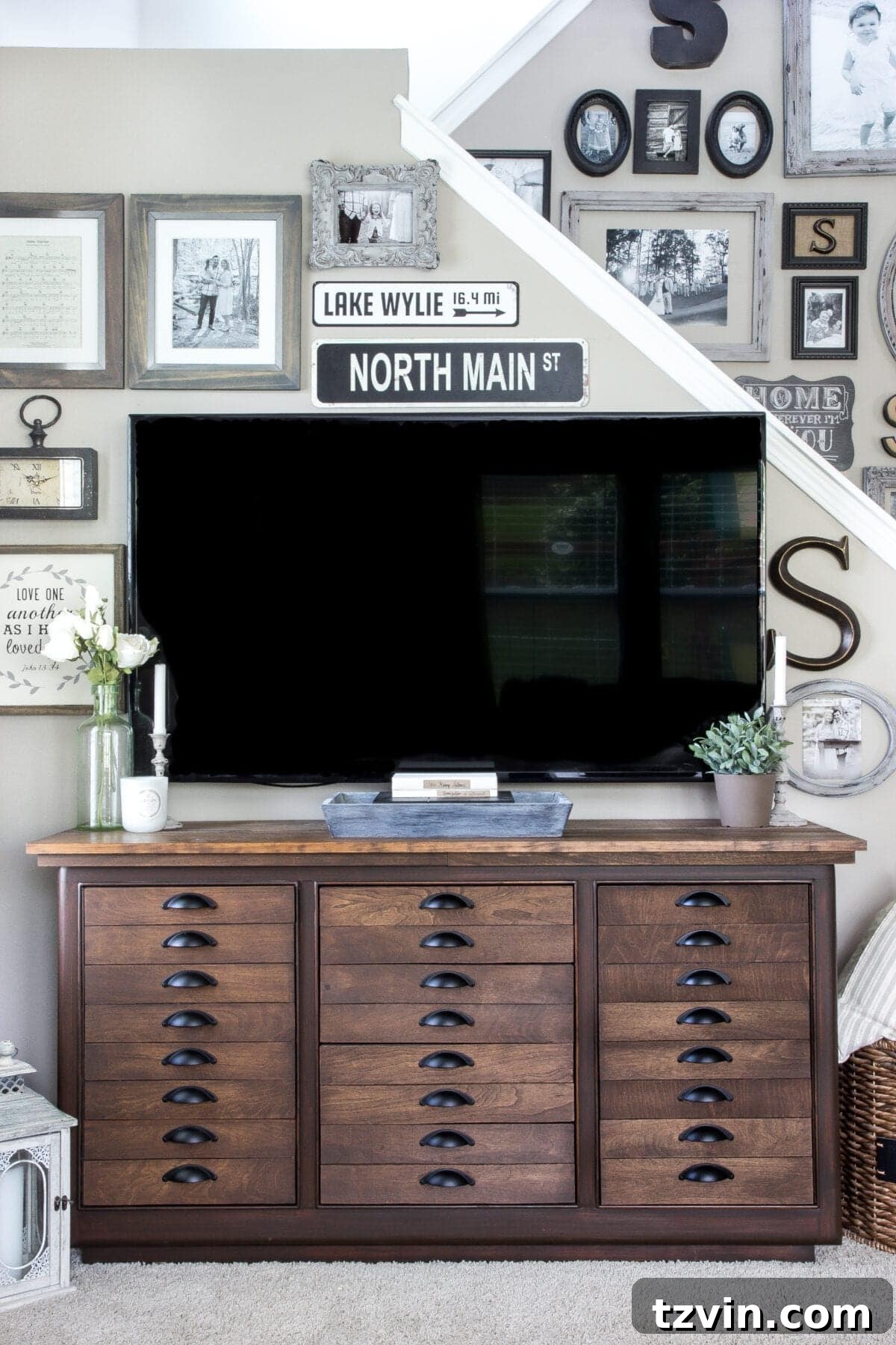 My 2016 Summer House Reveal 26 Media Cabinet