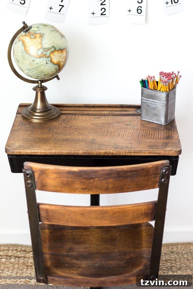 Antique Desk as a Creative Space