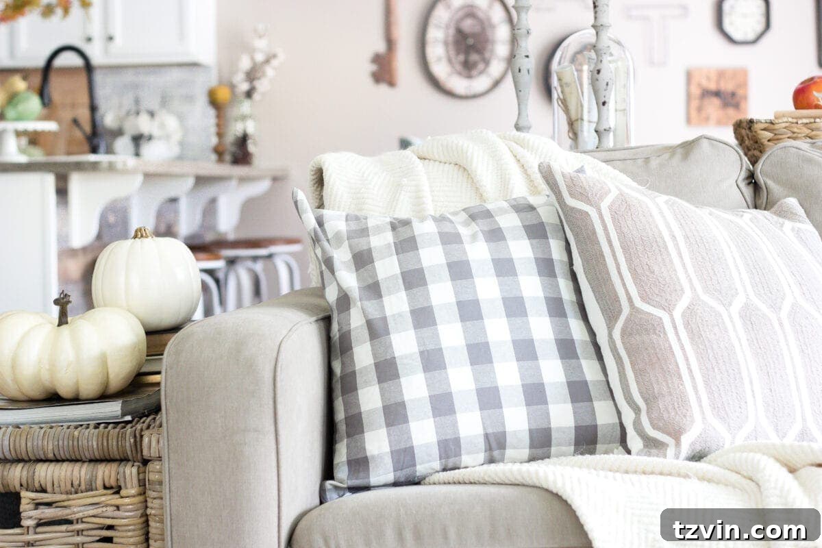 Fall Home Tour 2016 | blesserhouse.com - Tips and tricks for how to incorporate fall decor easily and inexpensively in your home. 