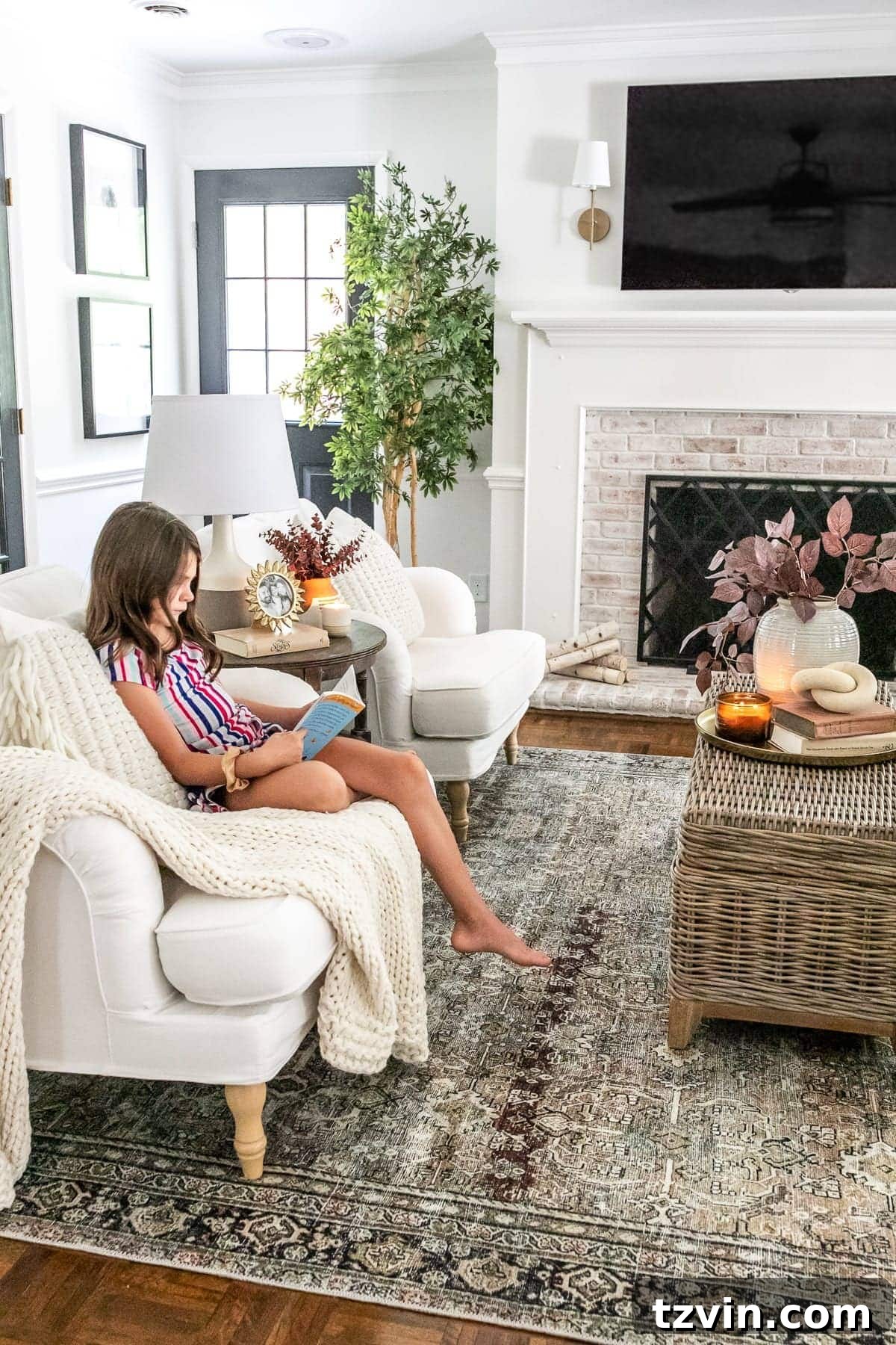 how to decorate a living room for kids and pets with durable and washable materials