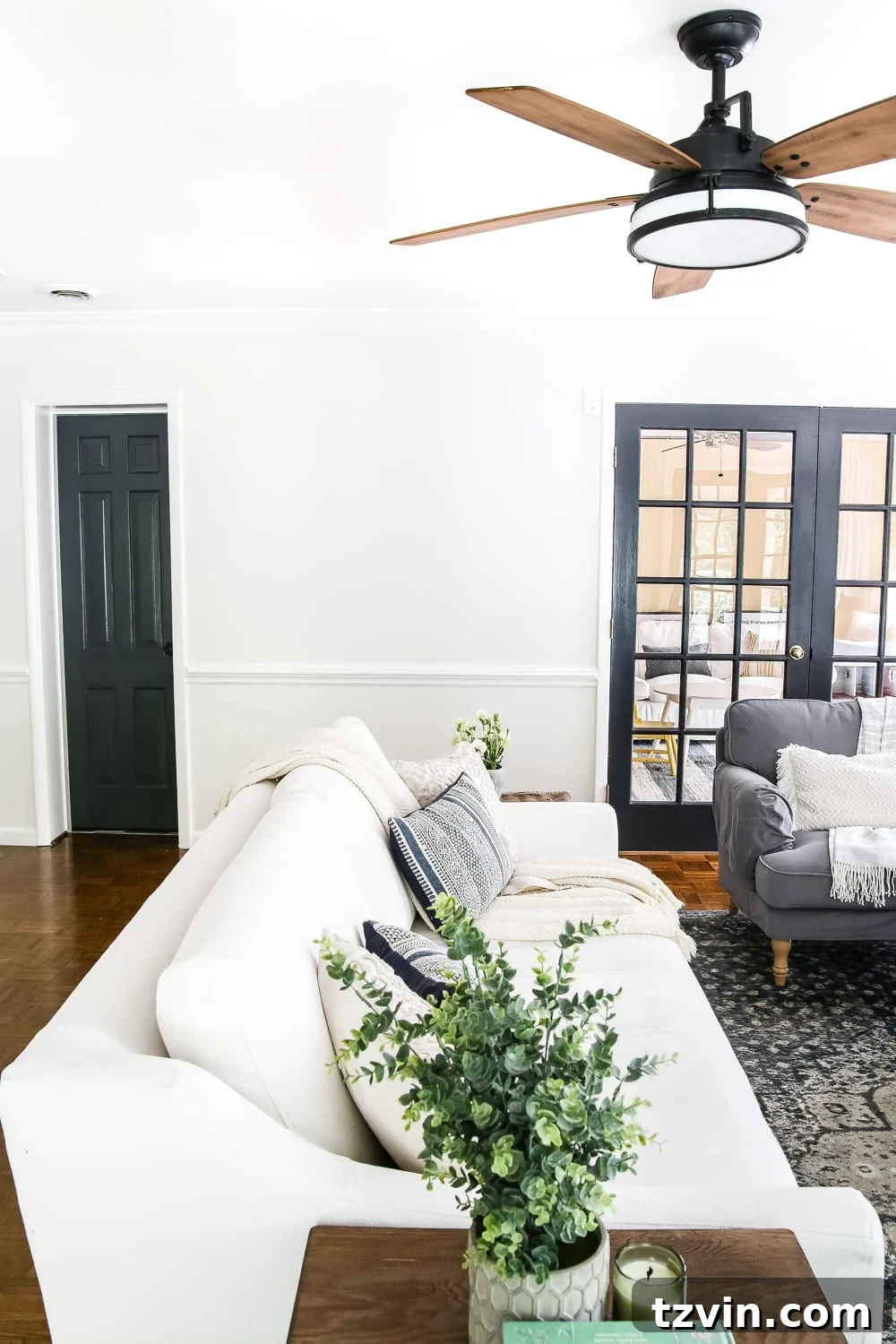 How to Hang Heavy Wall Decor Without Studs - Discover an easy, low-damage tool for hanging heavy wall decor on drywall without studs, perfect for tricky walls!