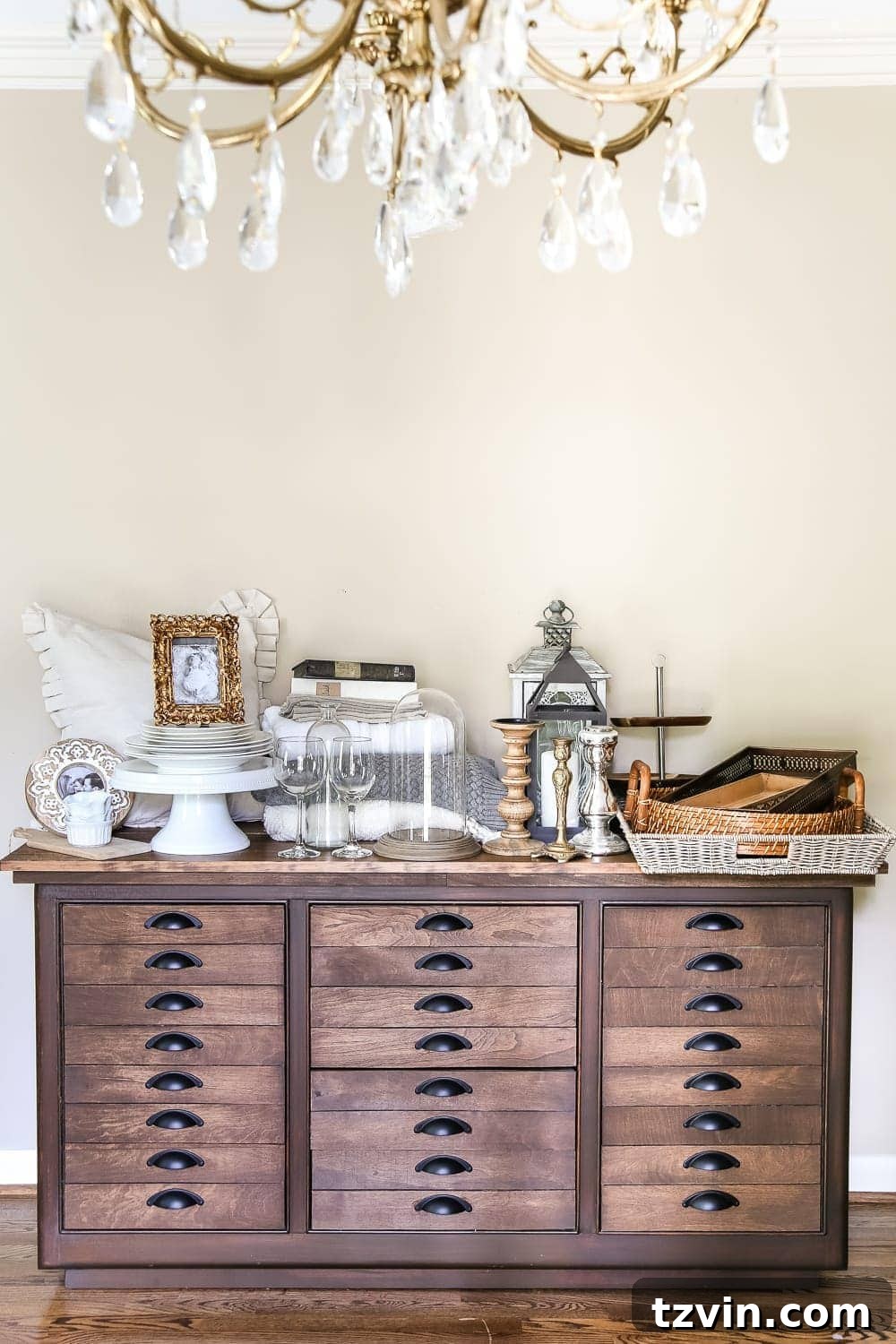 Home Decor Capsule Wardrobe