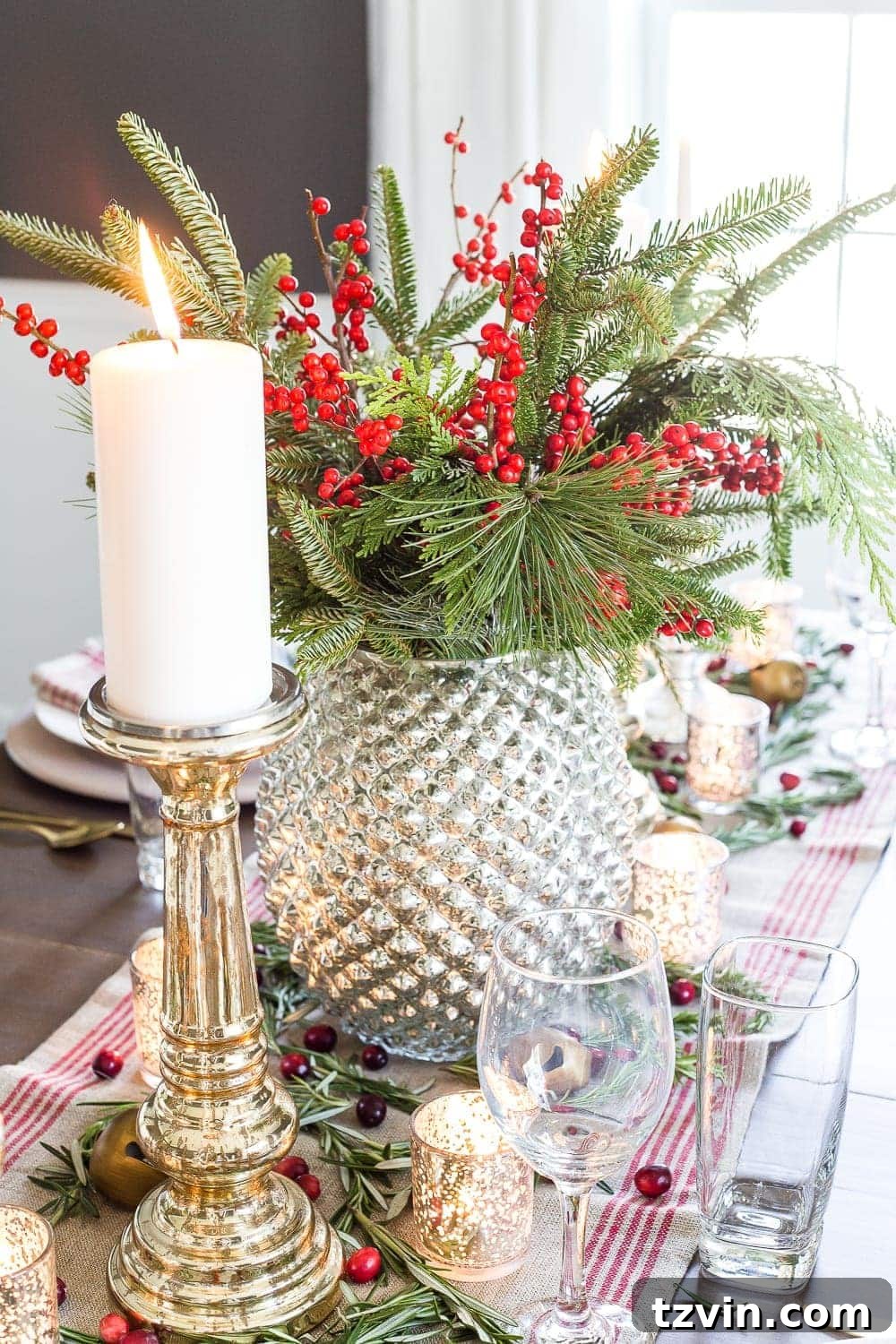 Yuletide Mercury Shimmer 11 Free Greenery Ideas: Christmas Tree Trimmings
