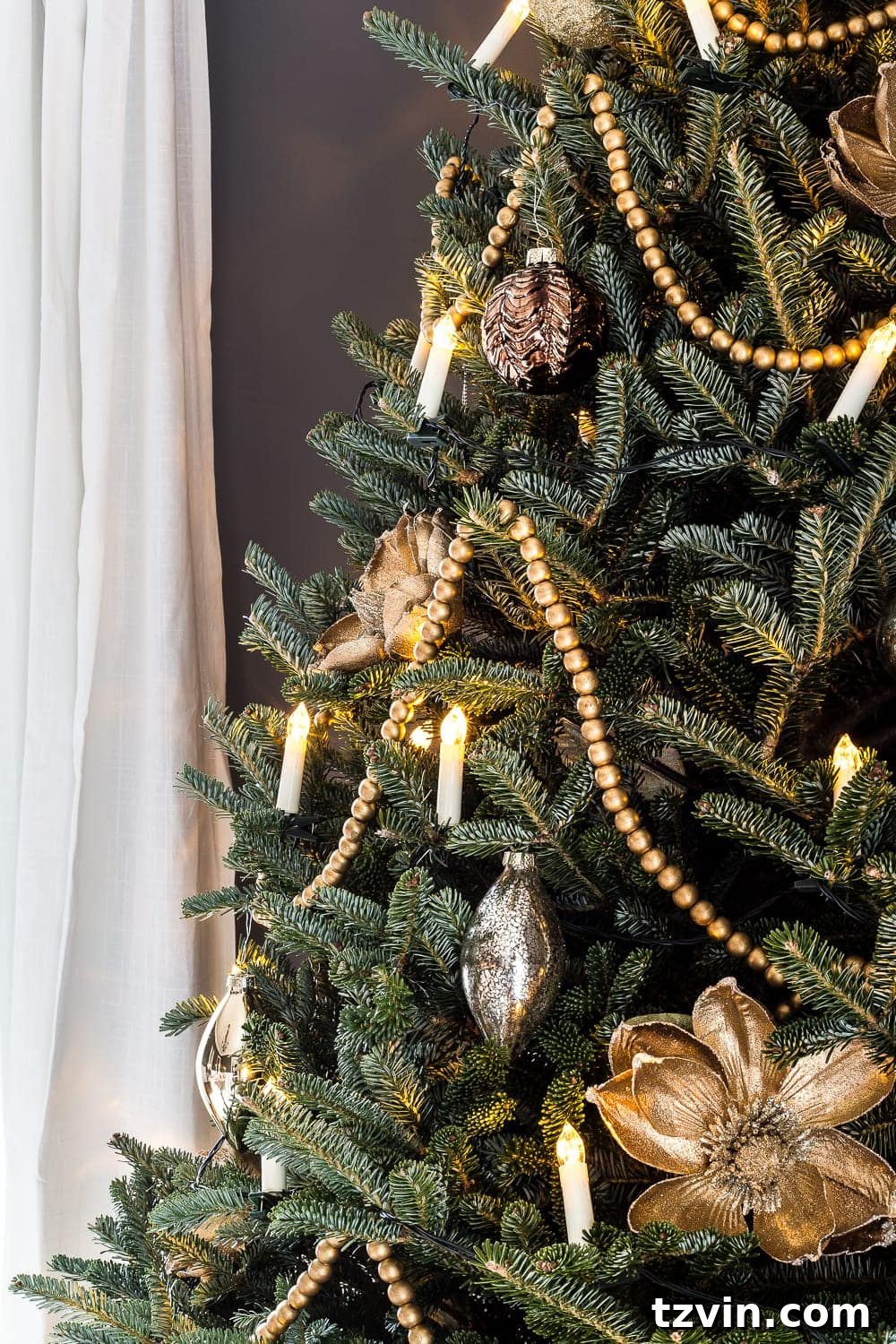 live christmas tree decorations