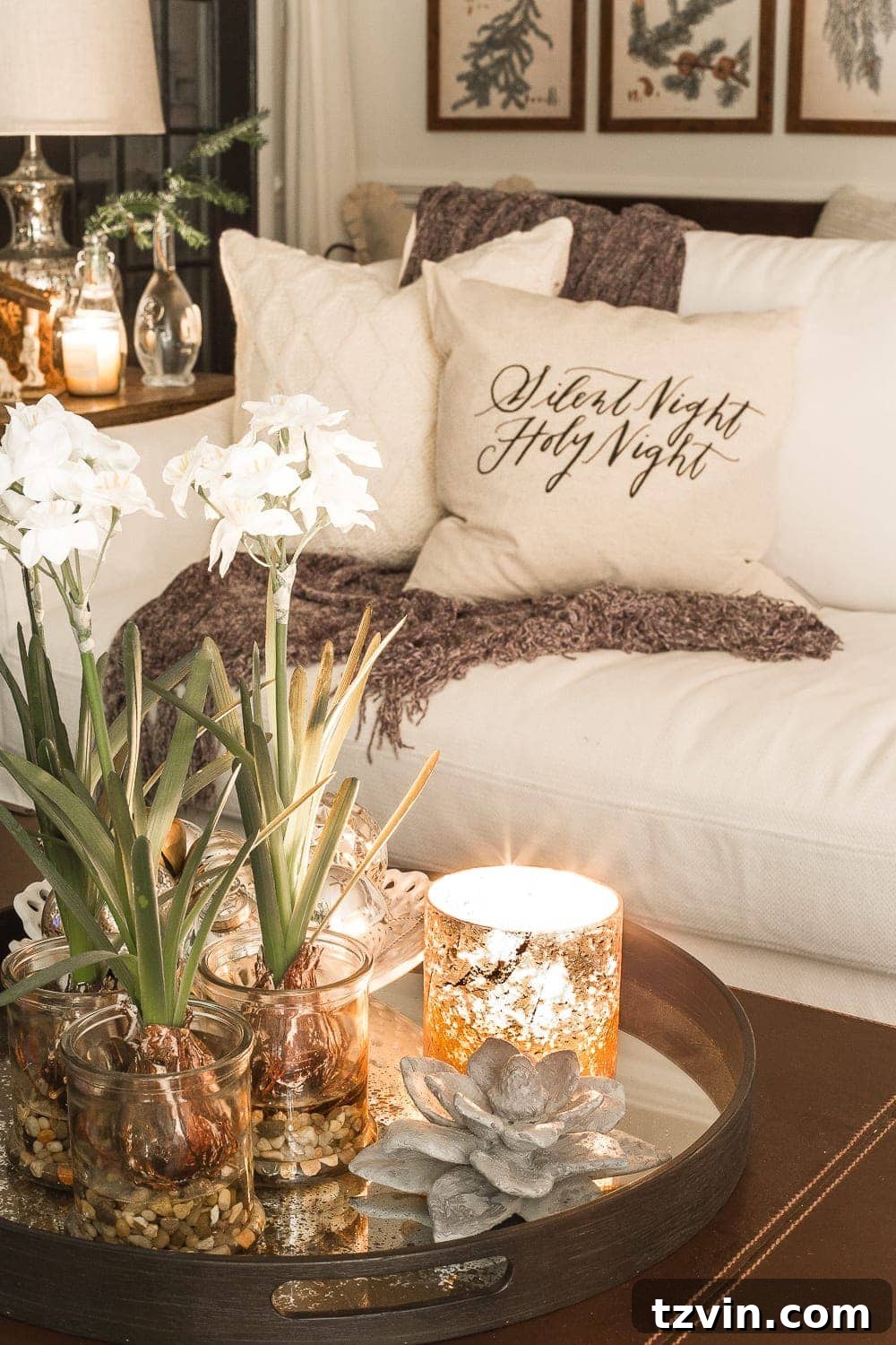 Glow of Christmas: A Candlelight Tour 17 Christmas Night Candlelight Tour | blesserhouse.com - A Christmas night time candlelight home tour with neutral, classic decorating ideas. #christmasdecor #christmascandlelight #christmashometour #candlelighttour