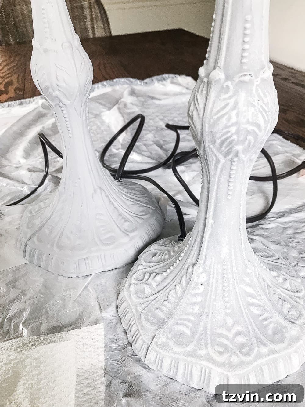 Olivia's Bedroom Transformation: A Baroque Lamp Revival 6 Side-by-side comparison of a dry-brushed Baroque lamp (right) and an un-brushed lamp (left), showcasing how dry brushing enhances intricate details with Annie Sloan Pure White Chalk Paint.