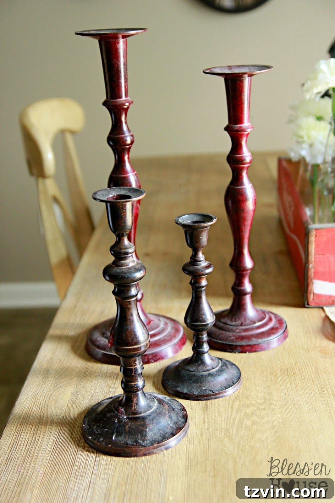 30 Must-Have Home Decor Treasures from Thrift Stores 56 Candle holders found while thrift shopping, showing their potential for decorative display.