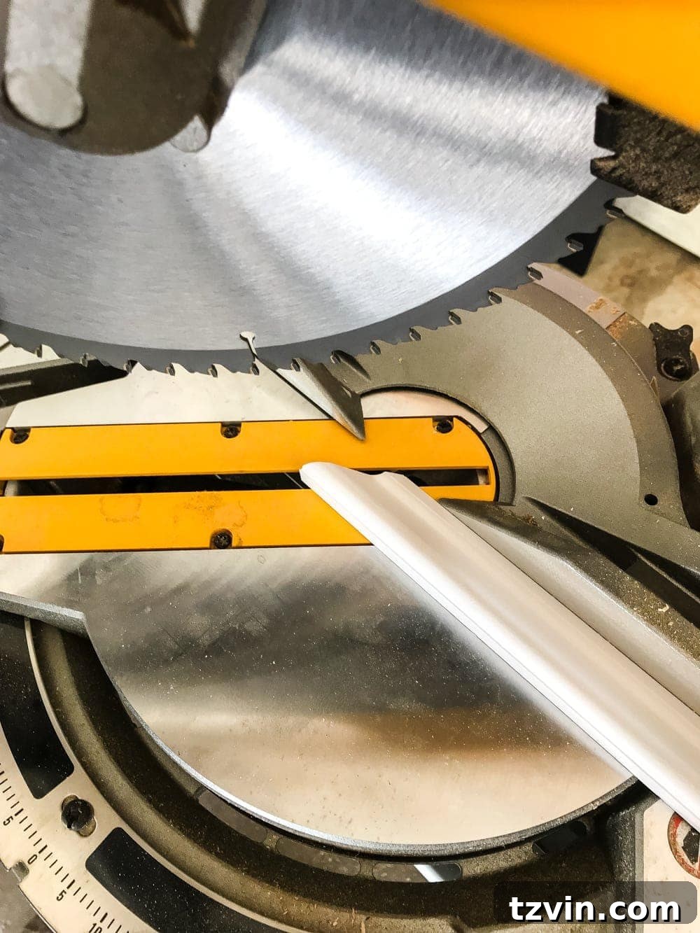 Frame Your Art: DIY Molding Mastery 9 mitered corners for picture frame molding