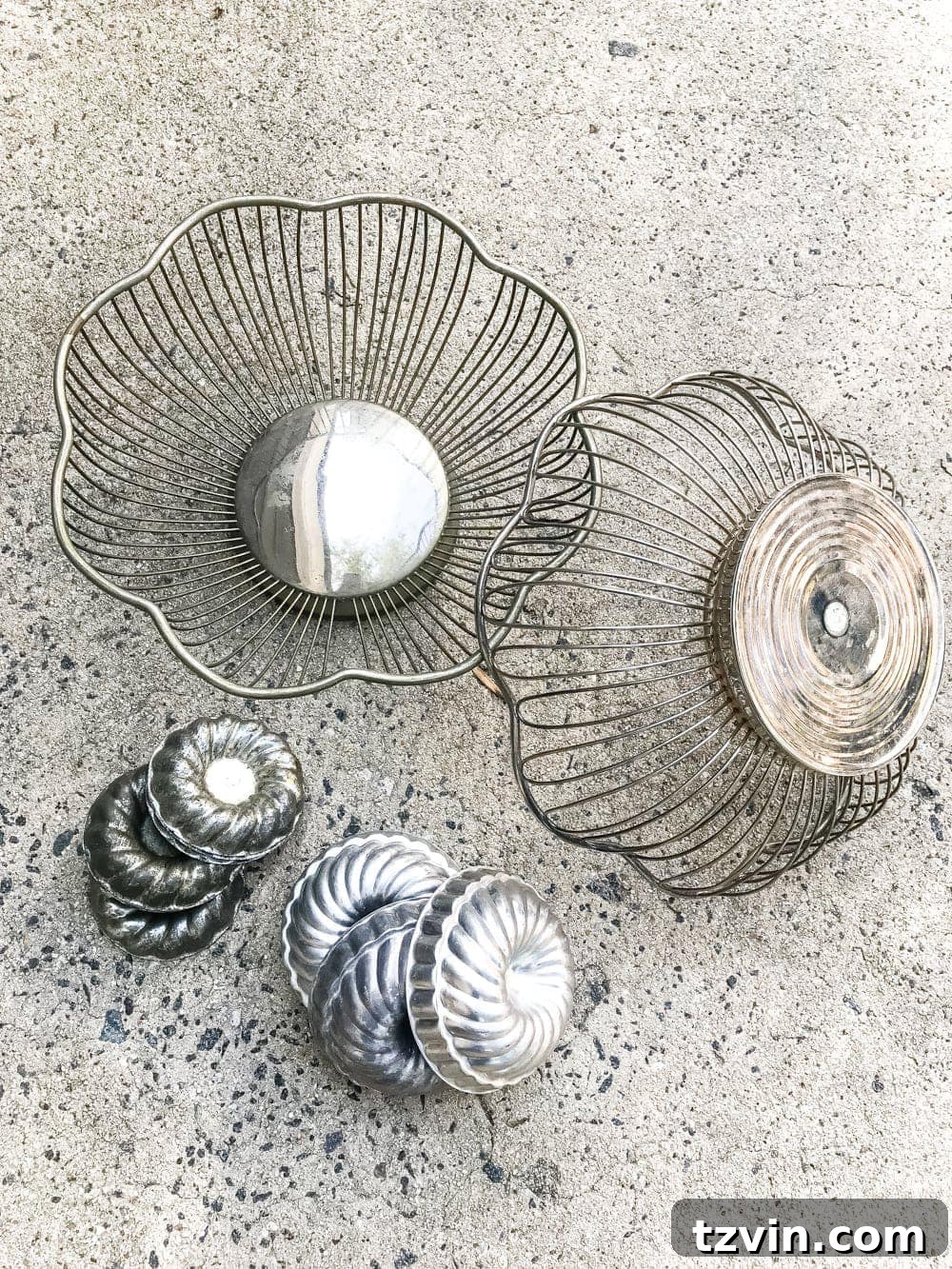 DIY wire basket and bundt pan pumpkins craft