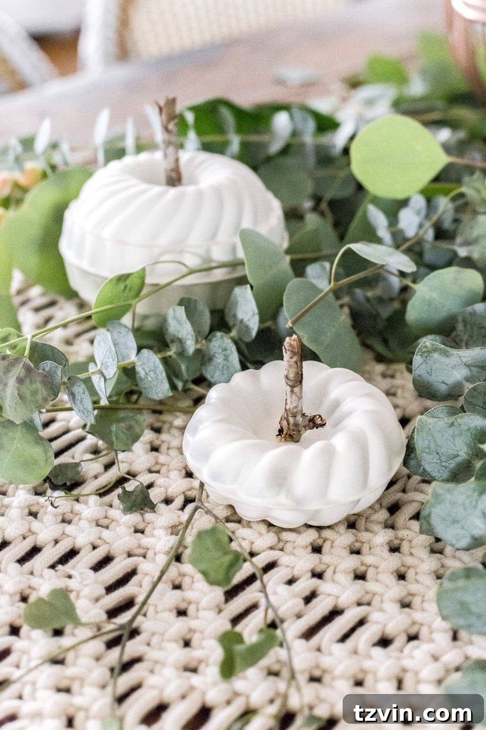 DIY mini pumpkins using bundt pan Jello molds