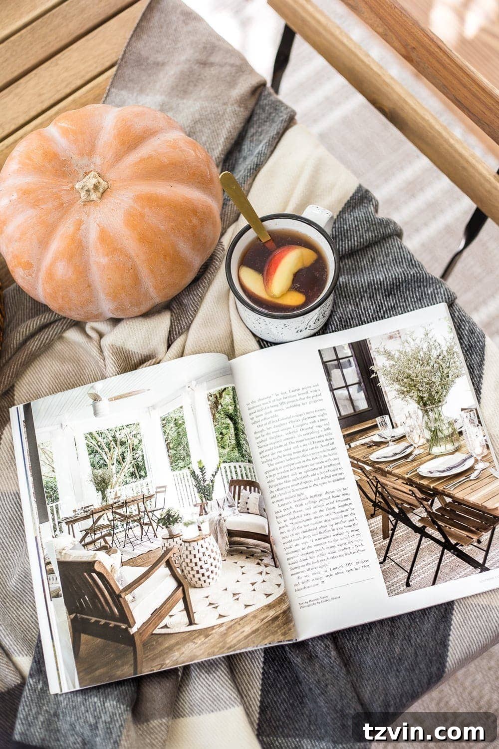 A modern take on the classic, breezy Southern cottage decorating style.