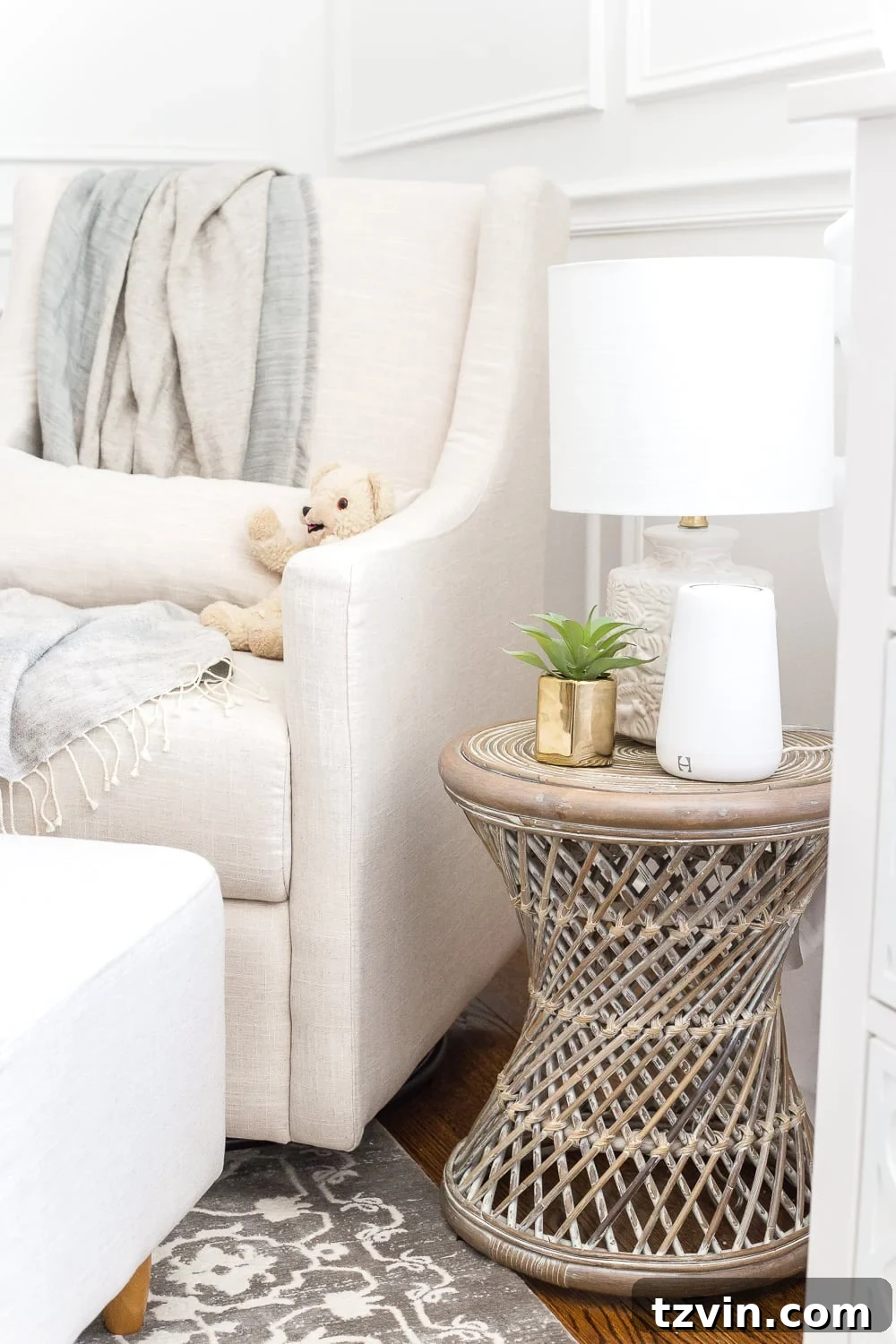 Nursery Organization Secrets Revealed 24 Nursery organization | Keep a side table beside a glider with a lamp that has a sleeper bulb (to promote sleep) and a sound machine.