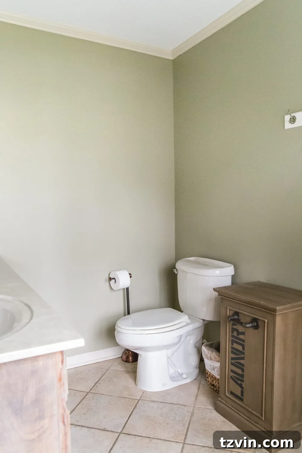 Master Bathroom Refresh Inspiration and Design Blueprint 10 Master bathroom before - blank wall