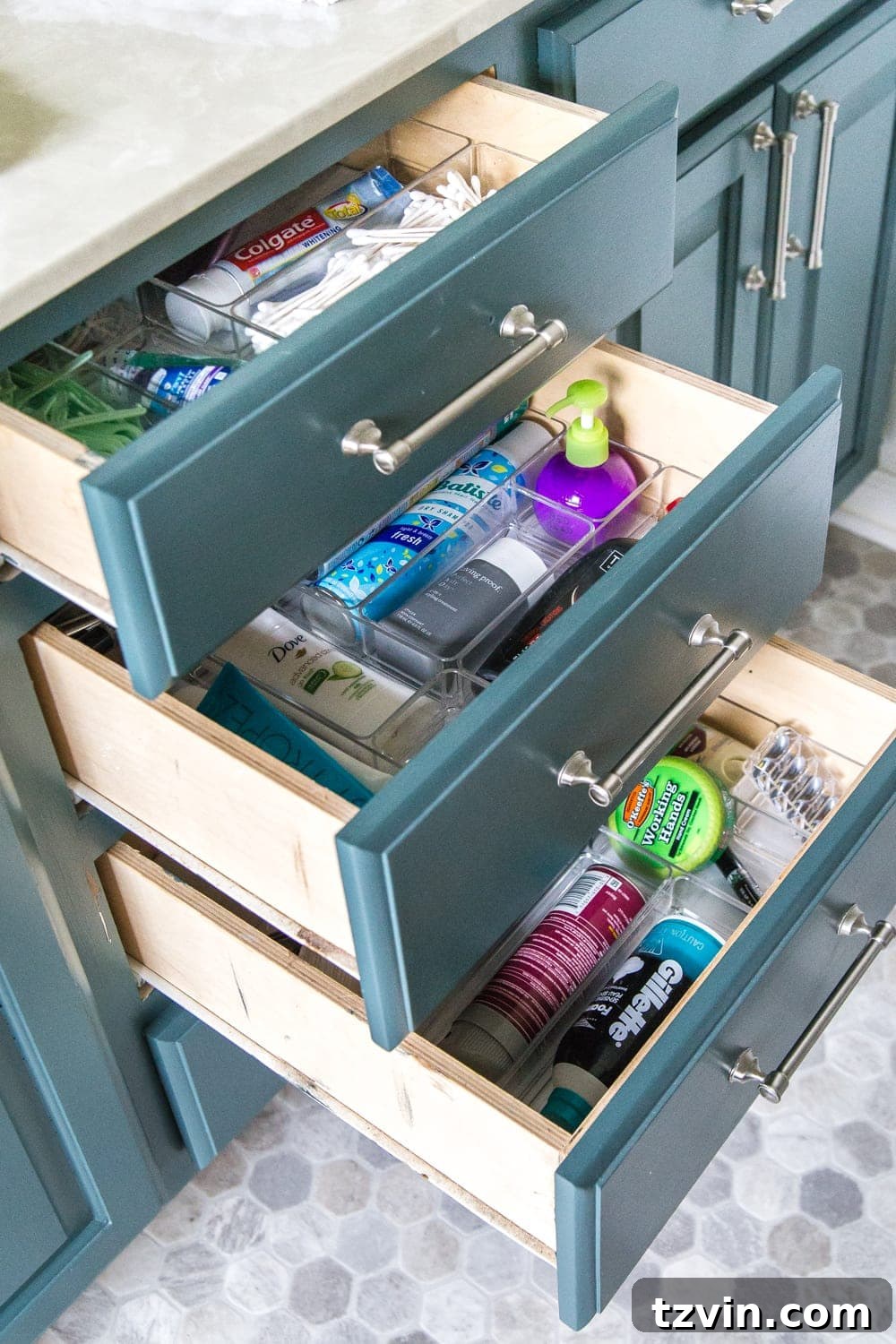 Beautifully organized bathroom vanity drawers and cabinets, showcasing the final result of the organization project. #BathroomGoals #OrganizedLiving #HomeOrganization