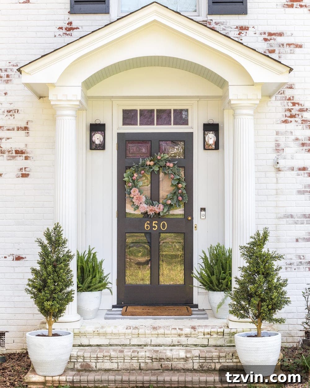 Springtime Front Porch Makeover 6 Spray Painted Planters