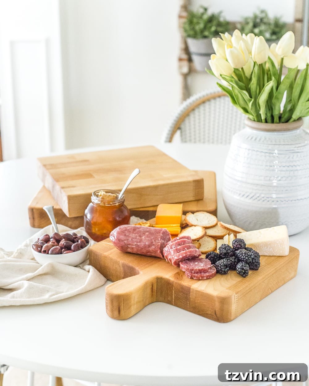 DIY Cutting Boards from Scrap Wood | How to make your own basic DIY cutting boards using scrap wood you already have in your stash to repurpose in your kitchen or give away as homemade gifts. 