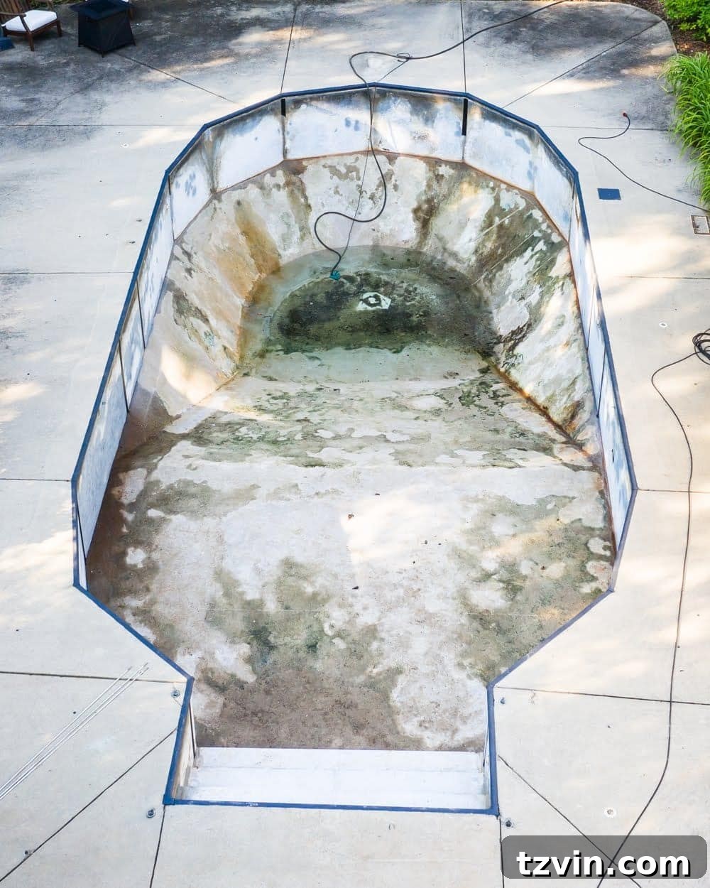 Aerial view during the pool liner replacement process