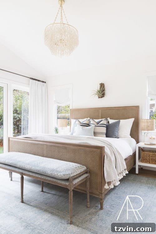 Fresh Master Bedroom Ideas I'm Loving 18 Sophisticated Neutral Bedroom by Amanda Barnes Interiors