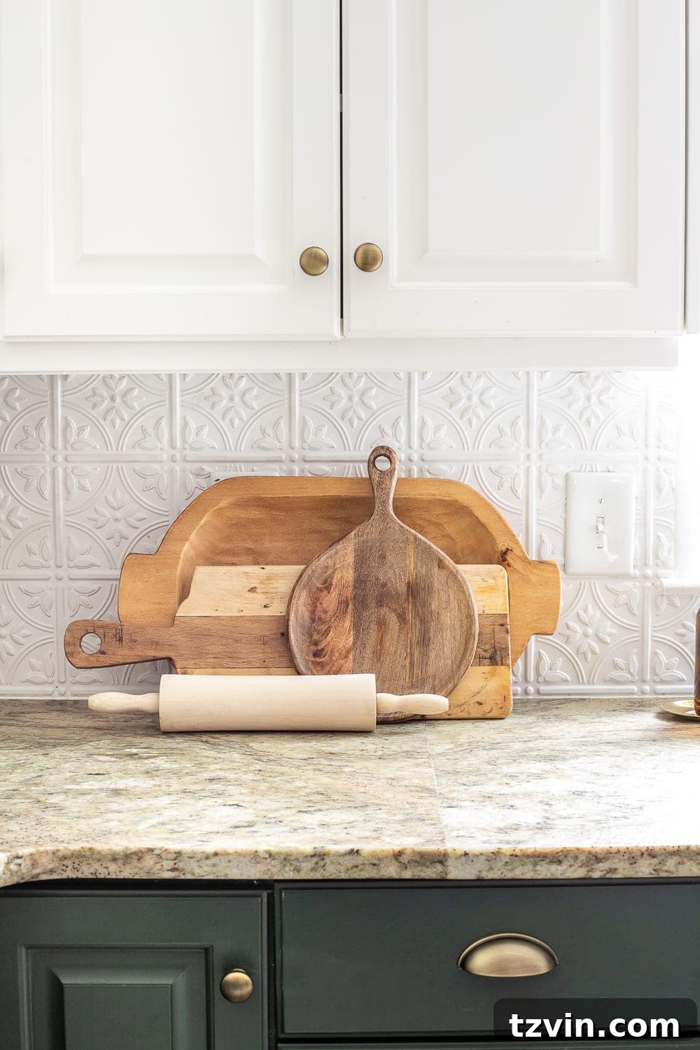 Stylish Countertops Made Simple 8 Various wooden cutting boards arranged as kitchen counter decor