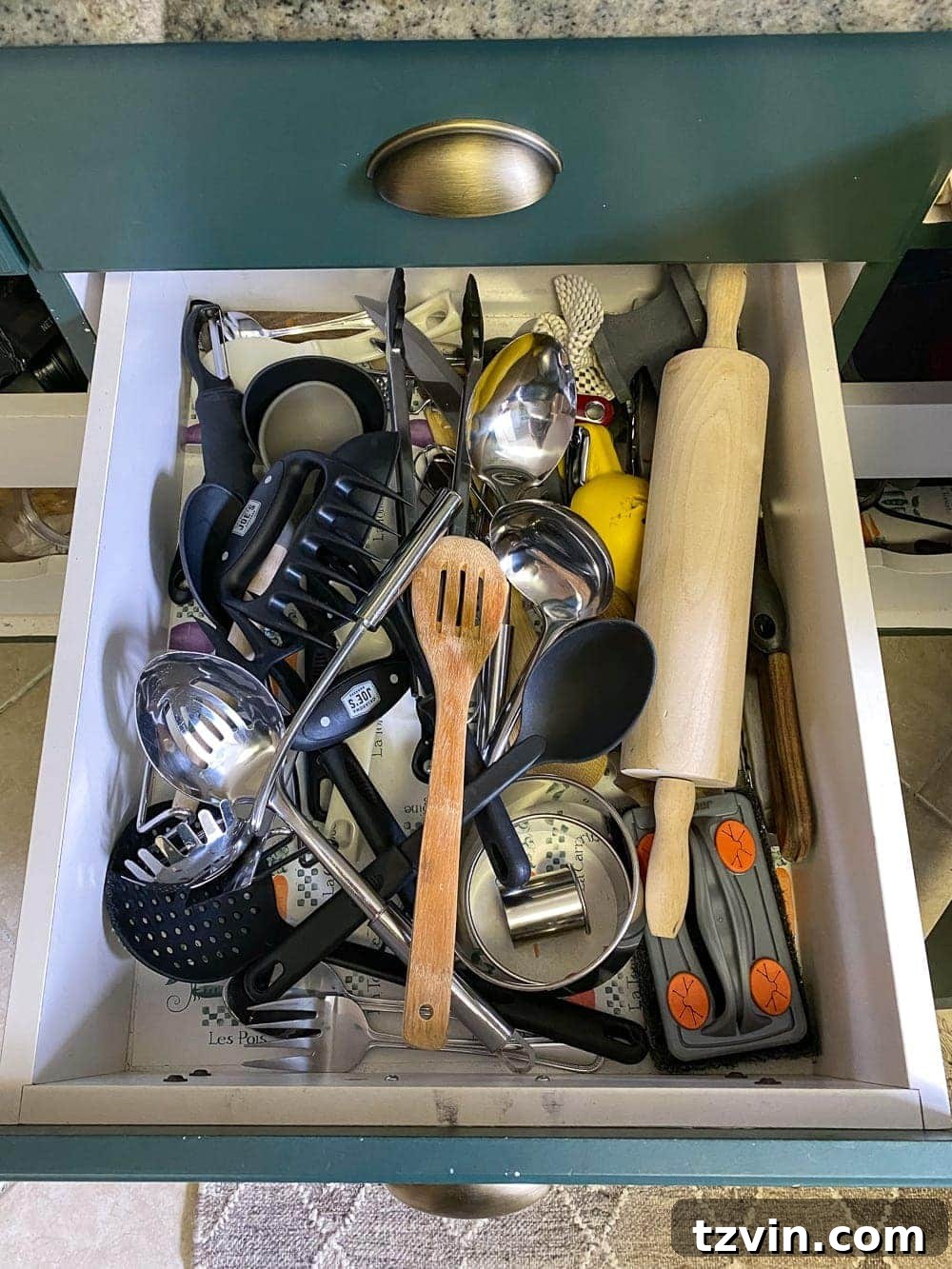 Kitchen Organization Makeover | Utensil Drawer Before - Middle Drawer