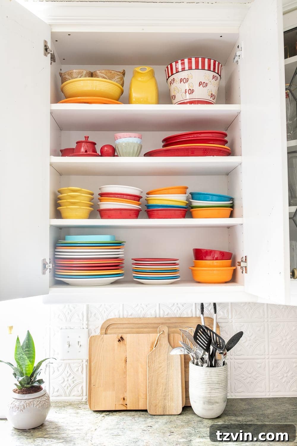 Kitchen Organization Makeover | Dishes Cabinet Organization - Kitchen Plate Storage