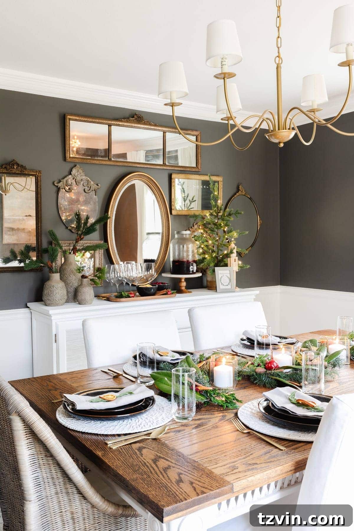 Modern Traditional Christmas Dining: Room Decor & Sangria Recipe Printable 2 Dining room decorated for Christmas with mirror gallery wall