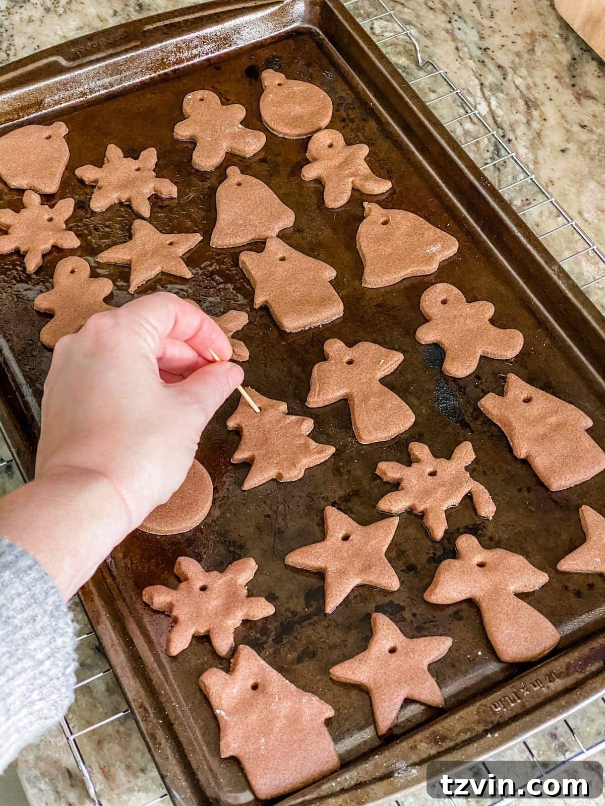 Aromatic Cinnamon Salt Dough Creations 11 DIY Cinnamon Salt Dough Ornaments | A step-by-step tutorial to make cinnamon salt dough ornaments that look just like gingerbread cookies, smell amazing, and last for years.