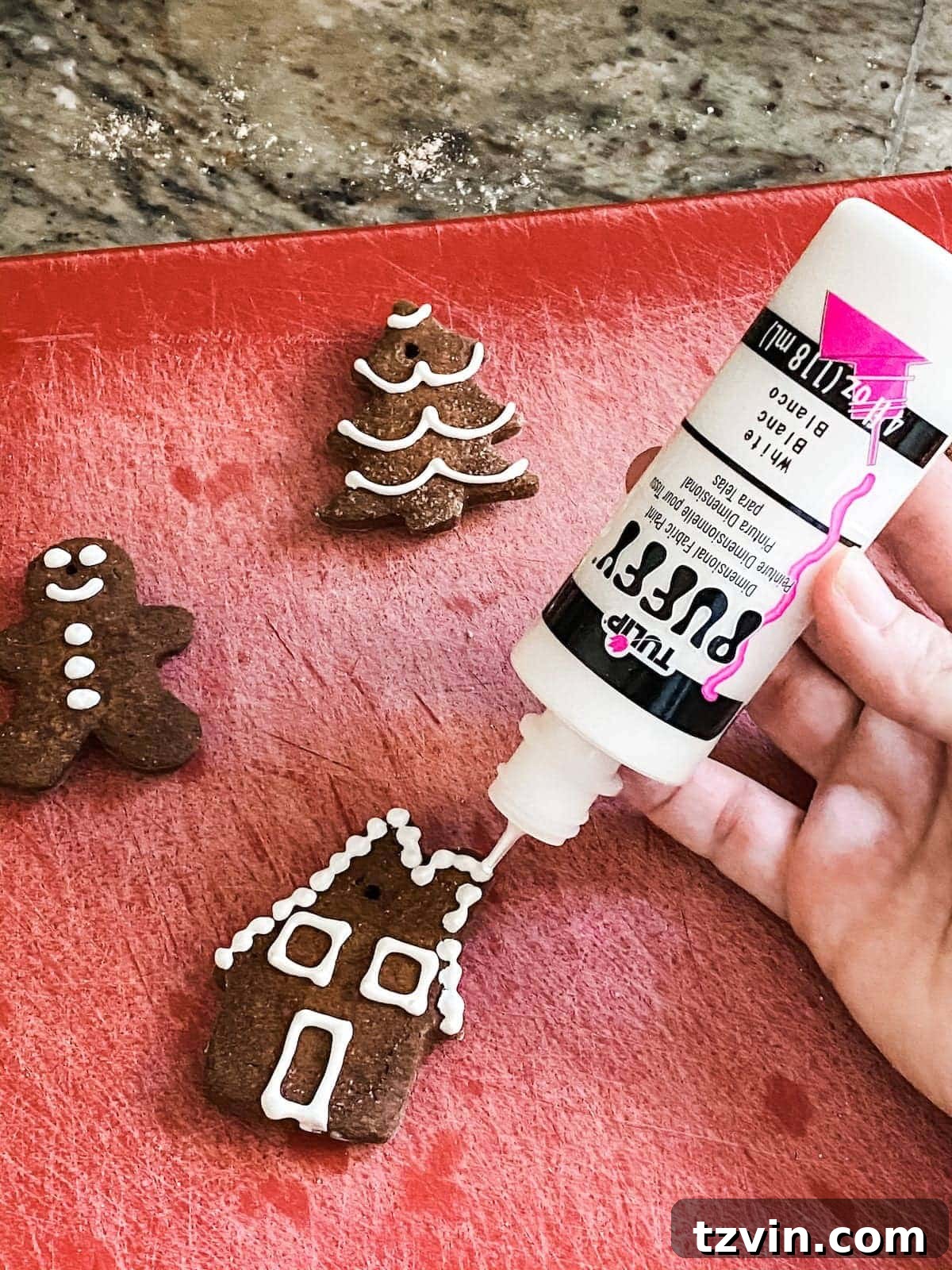 Aromatic Cinnamon Salt Dough Creations 12 DIY Cinnamon Salt Dough Ornaments | A step-by-step tutorial to make cinnamon salt dough ornaments that look just like gingerbread cookies, smell amazing, and last for years.