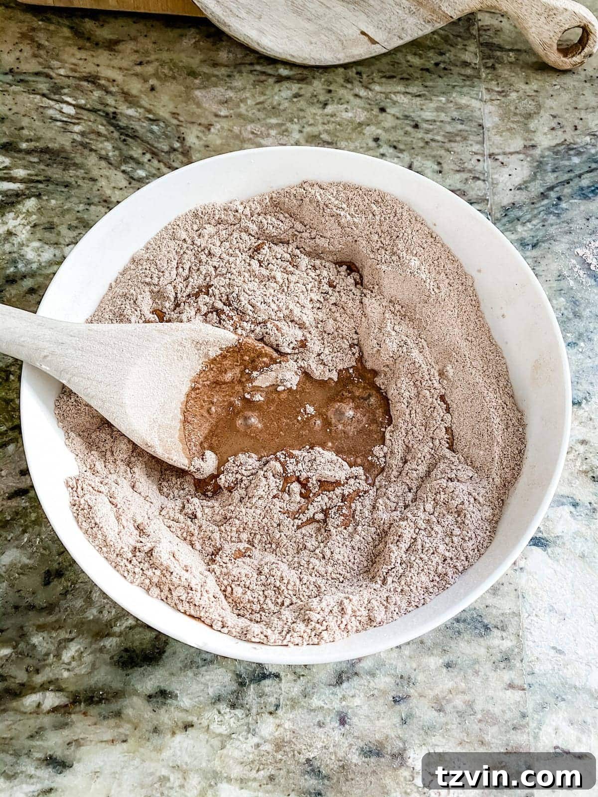 Aromatic Cinnamon Salt Dough Creations 8 DIY Cinnamon Salt Dough Ornaments | A step-by-step tutorial to make cinnamon salt dough ornaments that look just like gingerbread cookies, smell amazing, and last for years.