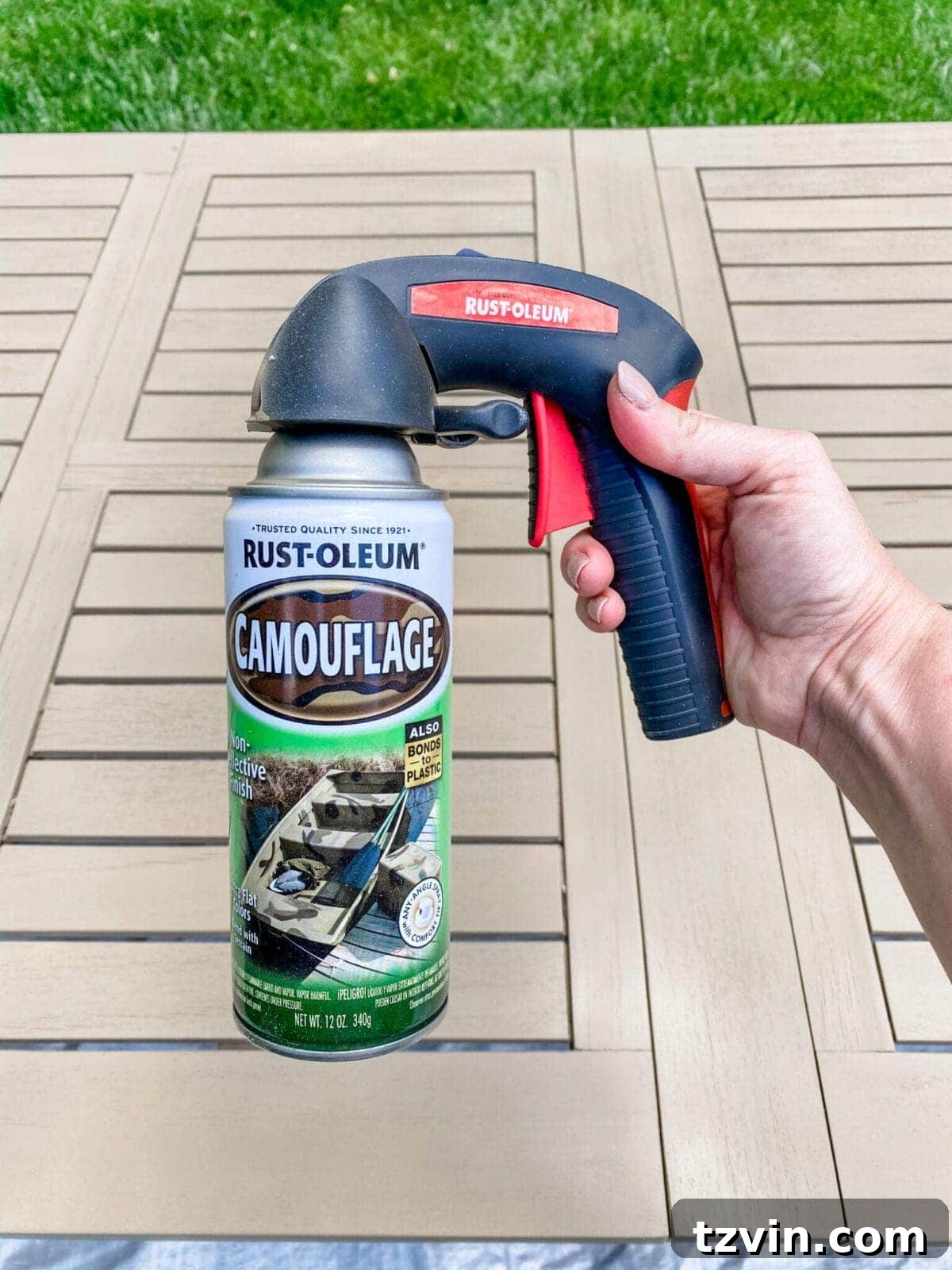 Craft Your Own Driftwood Style Outdoor Dining Table 7 Using a comfort grip for even spray paint application
