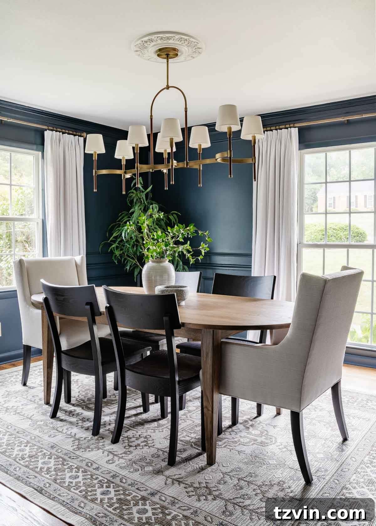 Bassett BenchMade Classic Modern Dining Furniture 2 classic modern dining room furniture with elegant wood table and chairs