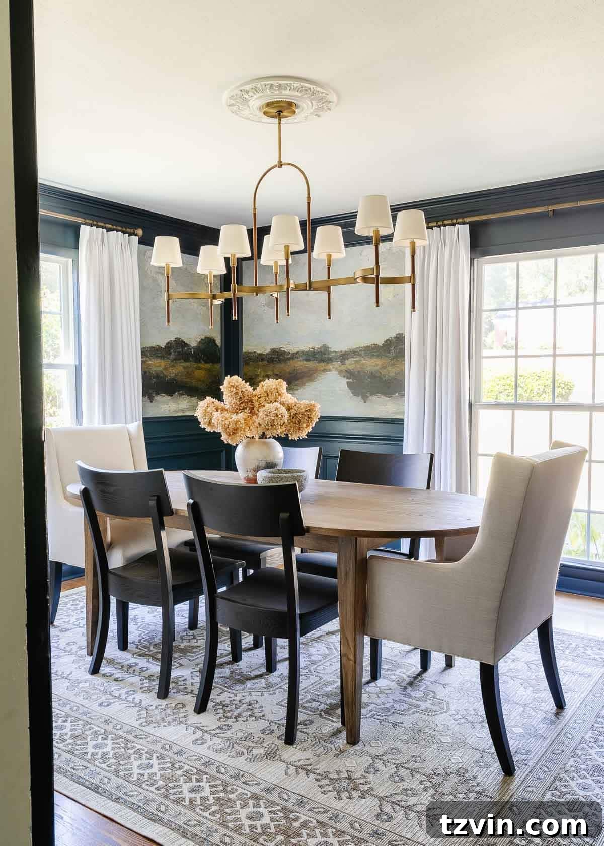 Dining Room's Artistic Canvas: Vintage Mural Wallpaper 13 modern classic dining room with rich navy walls and scenic wallpaper