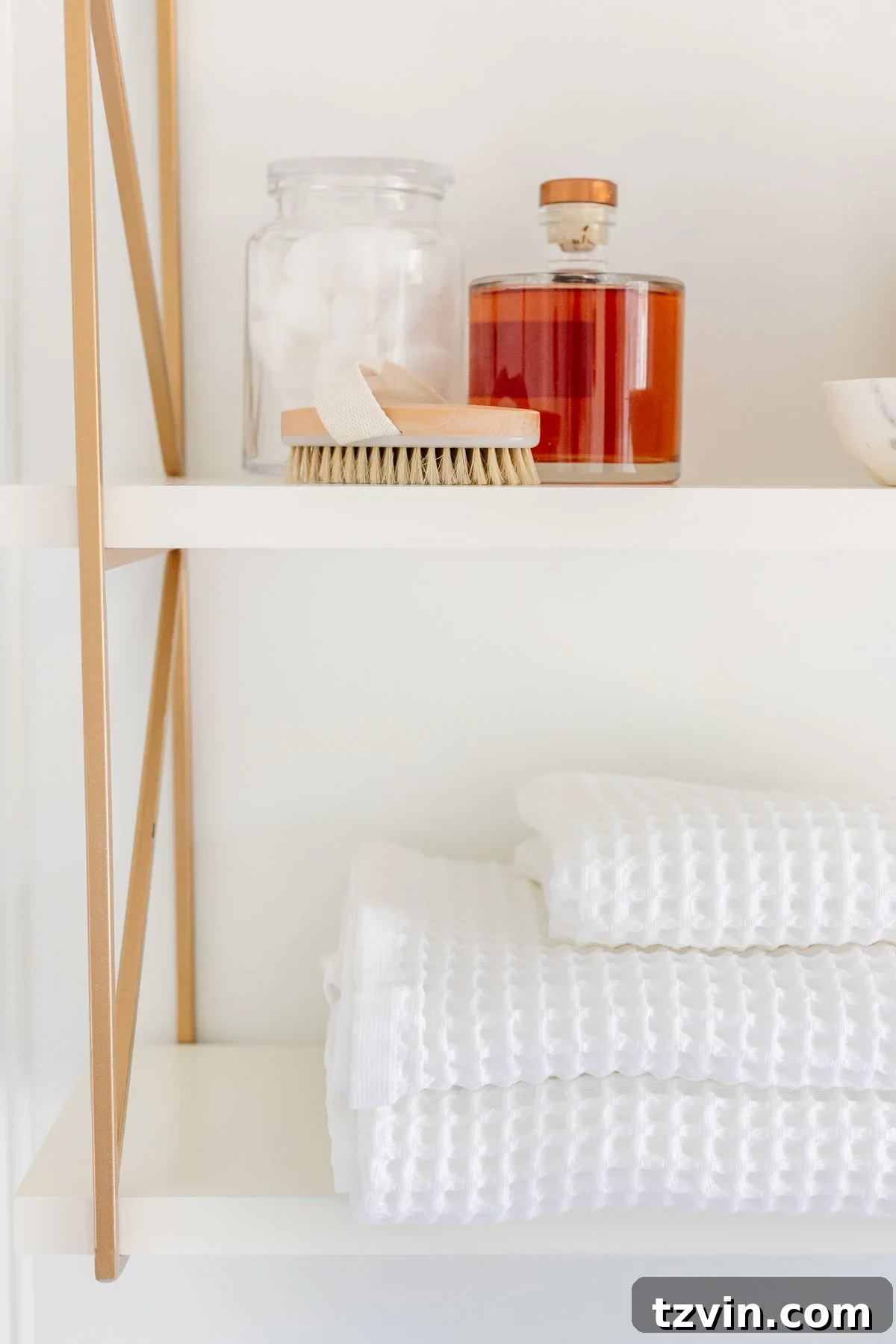 Step Inside Our Modern Vintage En Suite Bathroom Oasis 30 bathroom shelves decor