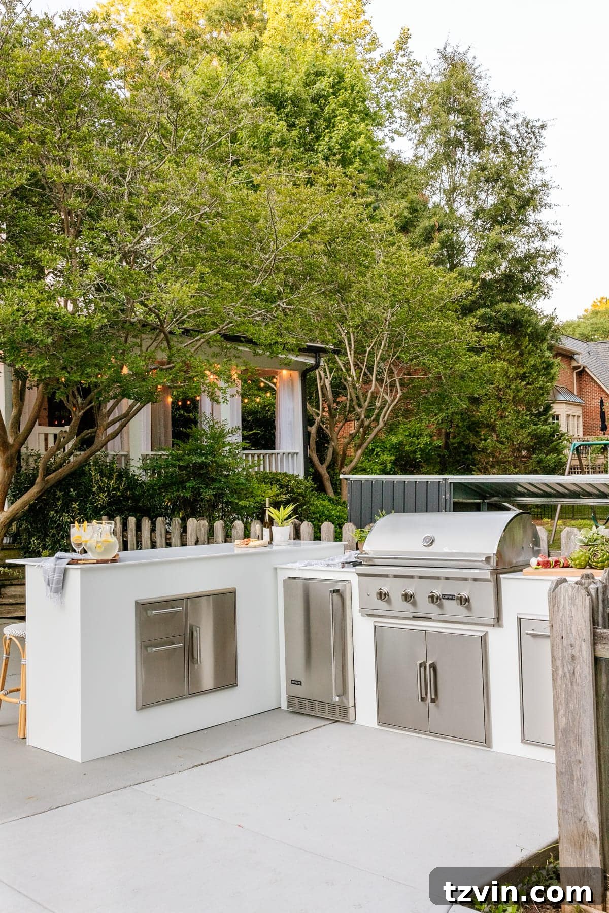 Our Favorite 21 Room Makeovers of 2021 20 After image of the DIY modular outdoor kitchen, showing its functionality.