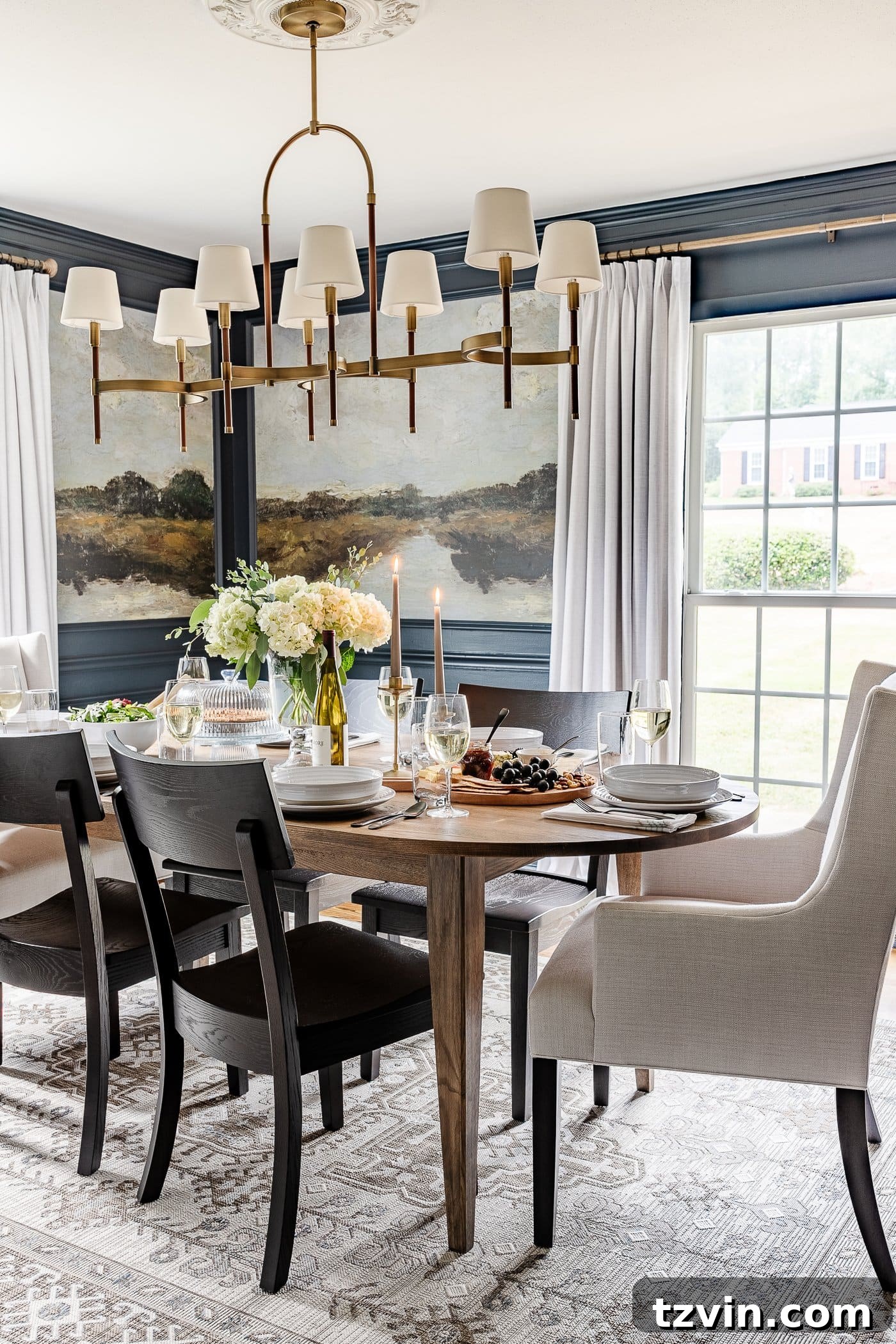Effortless Table Settings for Every Occasion 2 a dining room styled with a simple dinner table setting for any occasion
