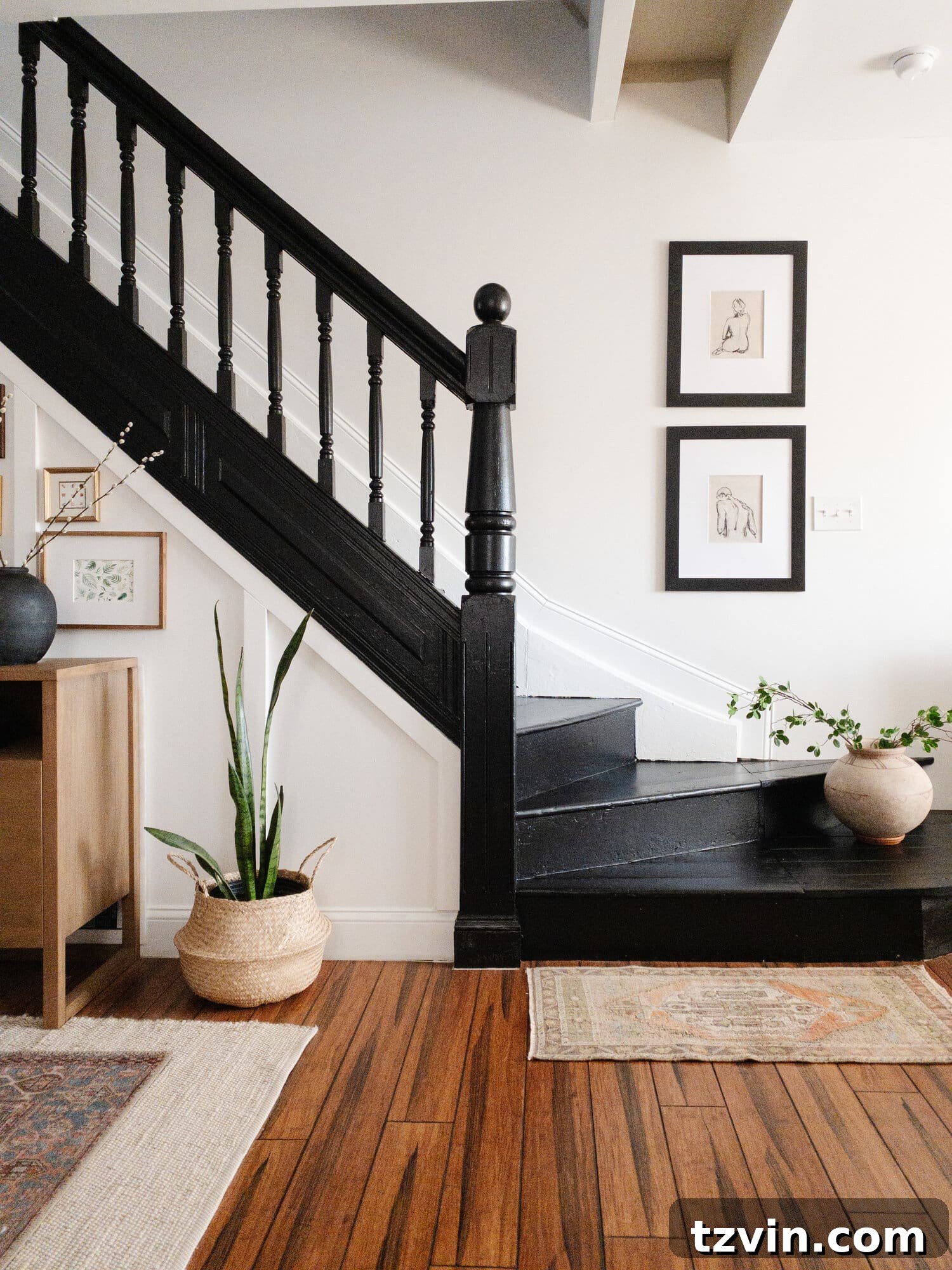Black Stair Railing Ideas for a Dramatic Entry 12 plain painted black stairs