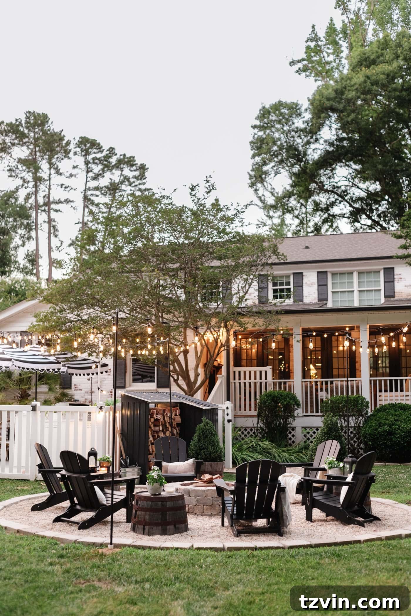 Ignite the Night: 10 Tips for Your Best Bonfire Party Ever 15 backyard-lighting-ideas-12-1
