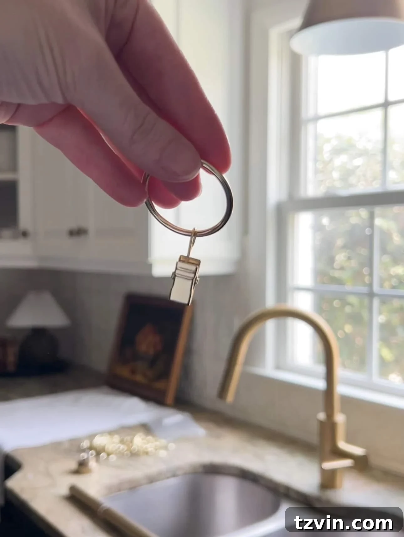 Kolay ve Dikişsiz Kafe Perdesi Yapımı 5 curtain ring clips