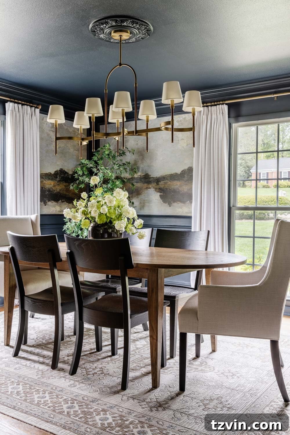 Color Drenching: Style's Staying Power? 4 color drenched dining room in navy blue