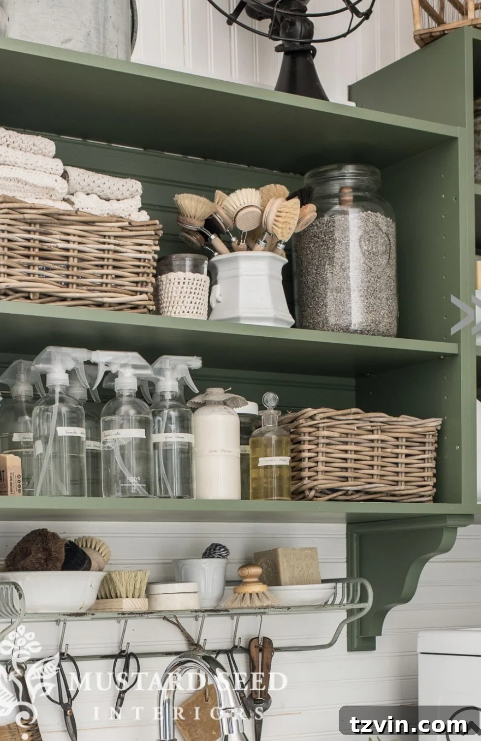 Compact Laundry Room Ideas for Ultimate Efficiency 25 laundry room shelves