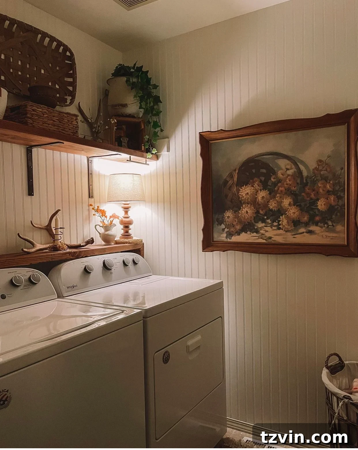 Compact Laundry Room Ideas for Ultimate Efficiency 27 laundry room lamp